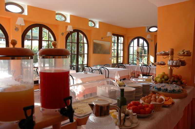 Aparthotel Casafrassi 4*